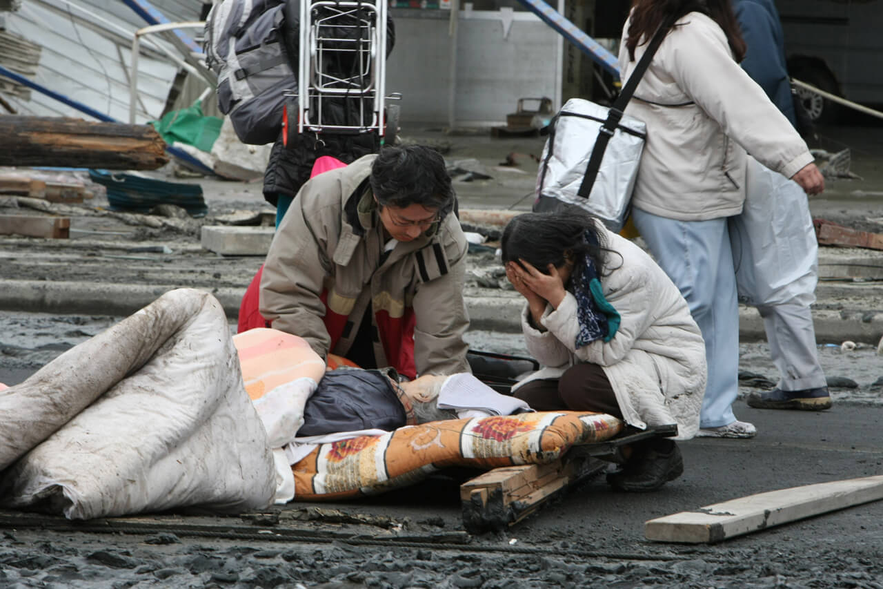 東日本 大 地震 死体